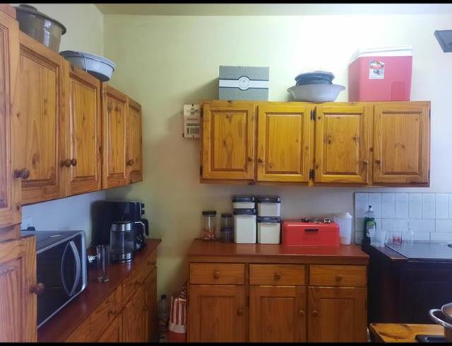 2 BEDROOM APARTMENT FOR SALE IN VANDERBIJLPARK CW 6